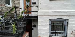 903 1/2 C St NE #B Gallery 13