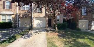 1061 Remington Oaks Circle Gallery 1