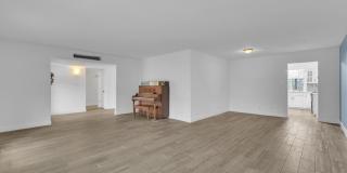 Come to check this beautiful house 4 bedrooms, possible 5th bed and 3 baths. Gallery 12