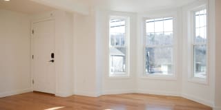 548 Main Street - 1 Gallery 1