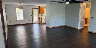28712 Canal Road Gallery 12