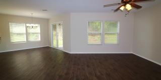 Beautiful 3-bed, 2.5 Bath home in Hamilton Lakes of Steele Creek! Gallery 5