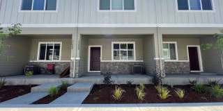 Modern 3-Bed, 2.5-Bath Home with Quartz Counters, Central A/C, and Prime Location! Gallery 1