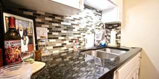 Plaza La Belle Apartments Gallery 9