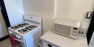 Modern Downtown Long Beach Studio | Utilities Included Gallery 4