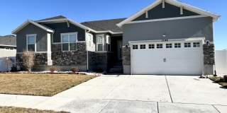 1508 N 1350 E Gallery 1