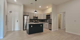 727 Poyntz Avenue, Apartment 205 Gallery 1