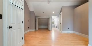 58 G St Gallery 21