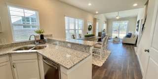 Cardinal | 4 Bed 2.5 Bath | Garage | 1895 sf | $2959-$3255 | 8, 9, 10, 12, 14, and 15 month lease terms Gallery 226