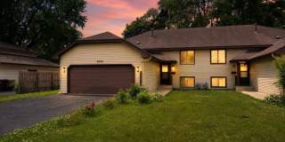 Charming 3BR House in Minneapolis Gallery 1