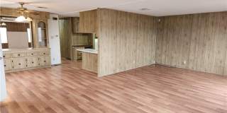 1111 W Hardy Lane Gallery 1