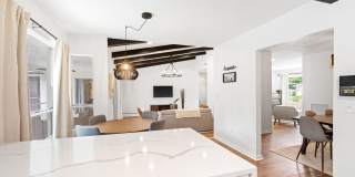 1019 Larch Way Gallery 12