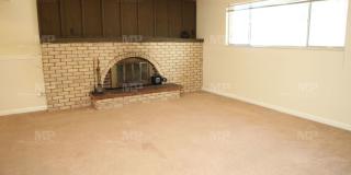 447 W Swallow Road Gallery 16