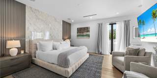 550 NW 42nd St Gallery 13