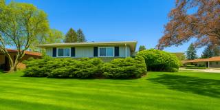 5501 Van Buren St Gallery 1