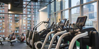 Sentral Michigan Avenue Gallery 29