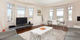 1320-1380 Lombard Gallery 1