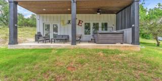 2488 Waterfront Park Gallery 57