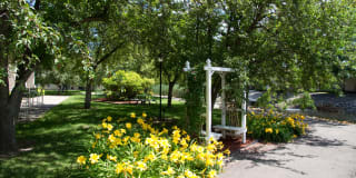 Bradley House Apartments Gallery 22