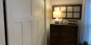 Modern Farwell Ave Apartments Gallery 37