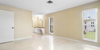 1641 NW 19th Terrace Gallery 15