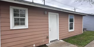 #4 - 120 Lowell Street Gallery 1