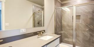 Newly Built Townhome 4bd 2.5ba Gallery 17