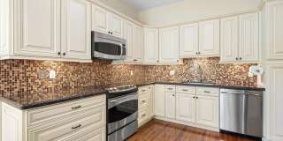 5070 Lake Catalina Drive Gallery 8