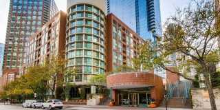 440 N Mcclurg Court unit: 513 Gallery 1