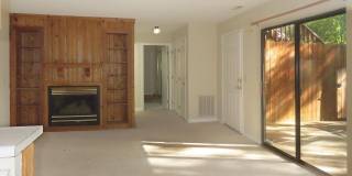 400 Summerwalk Circle Gallery 4