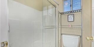 3 BR 2.5 BA Glendale Gallery 13
