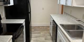 112 Donaldson Street Gallery 5