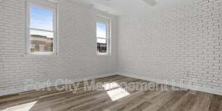 312 East 22nd Street Gallery 15