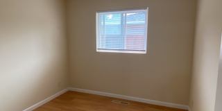Newark 4 beds 2 baths Single Family House with Big Lot - showing 7/15 Wed 5pm Gallery 9