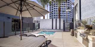 Main & Jamboree Apartments Gallery 6