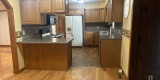 Very spacious 4 bedroom, 2 bath home in Kickapoo Schools! This will go fast! Gallery 10