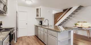 Idyllic West Boulder 2BDR Furnished Home Gallery 11