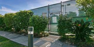 18 Glen Cove Gallery 24