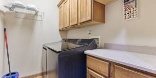 4 Bedroom Home with Solar Panels: MOVE-IN SPECIAL Gallery 29