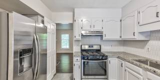 1369 East Rock Springs Road Northeast Gallery 6