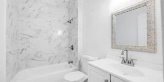 526 W Munson Gallery 12