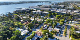 1629 S Lakeside Drive Gallery 30