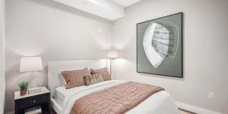 Reva Gallery 19