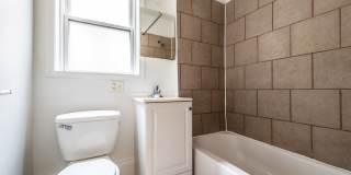7800 S Kingston-South Shore Apartments Gallery 4