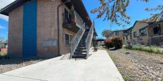 <b>One Bedroom Upstairs Reno Apartment<br> Gallery 1