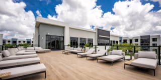 Manor Hialeah Gallery 5