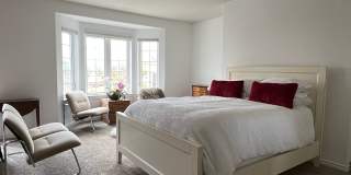 BEAUTIFUL 3 Bed 3.5 Bath Townhome in Dakota Ridge Village in North Boulder Gallery 10