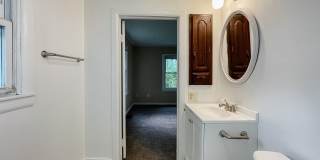 Coming Soon! Cozy 2 Bed / 1 Bath Home — Pet Friendly! Gallery 23
