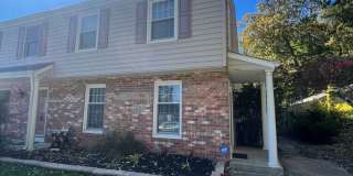 Beautiful 3 Bedroom Townhome in Glen Burnie, MD Gallery 1