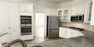 Gorgeous Home For Rent Gallery 8